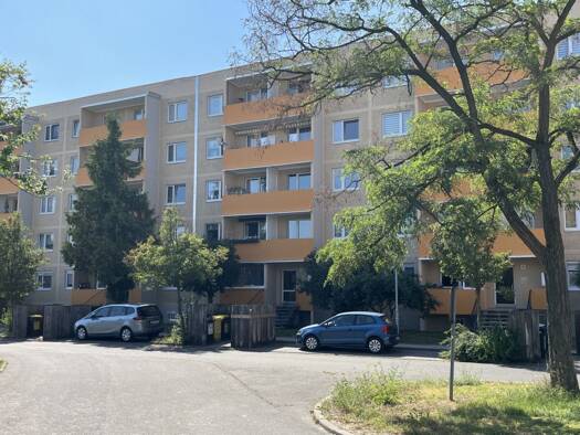 Wohnung zur Miete 260 € 2 Zimmer 47,2 m² 3. Geschoss frei ab 01.10.2026 Cloppenburger Straße 17 Westliche Neustadt West 06126