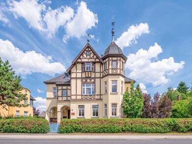 Villa zur Versteigerung 250.000 € 350 m² 1.648 m² Grundstück Görlitzer Straße 12 Hirschfelde Zittau 02788