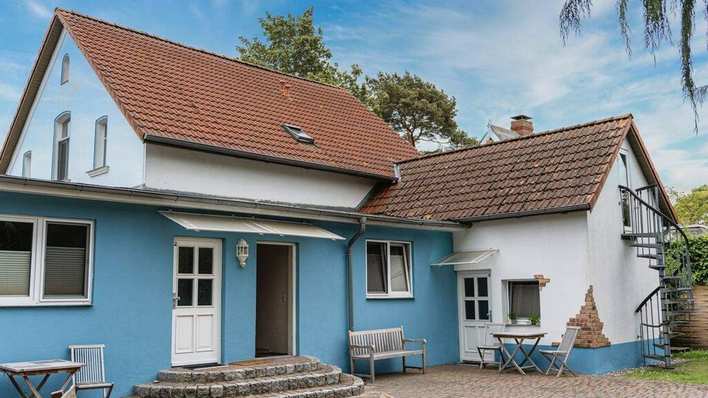 Mehrfamilienhaus zum Kauf als Kapitalanlage geeignet 750.000 € 252 m² 701 m² Grundstück Prerow 18375