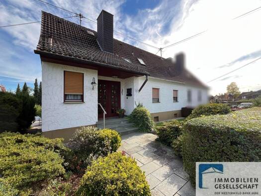 Doppelhaushälfte zum Kauf 199.000 € 5 Zimmer 118 m² 716 m² Grundstück Puderbach Puderbach 56305