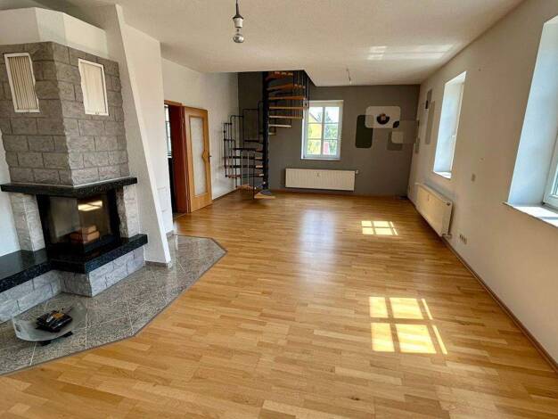 Maisonette zur Miete 1.000 € 4 Zimmer 97 m² Neunitz Grimma 04668