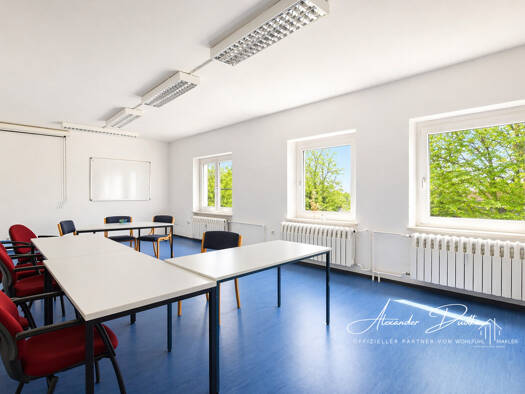 Haus zum Kauf provisionsfrei 26 Zimmer 2.980 m² Grundstück Calbe Calbe (Saale) 39240