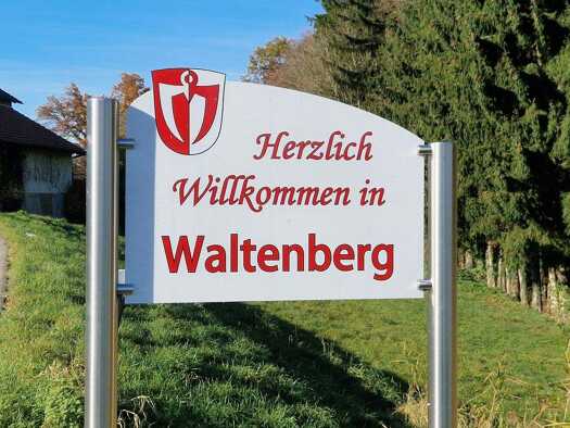 Grundstück zum Kauf 129.000 € 725 m² Grundstück Baugenehmigung vorhanden frei ab sofort Waltenberg Ebershausen 86491