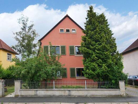 Mehrfamilienhaus zum Kauf 498.000 € 10 Zimmer 270 m² 745 m² Grundstück Hirschaid 96114