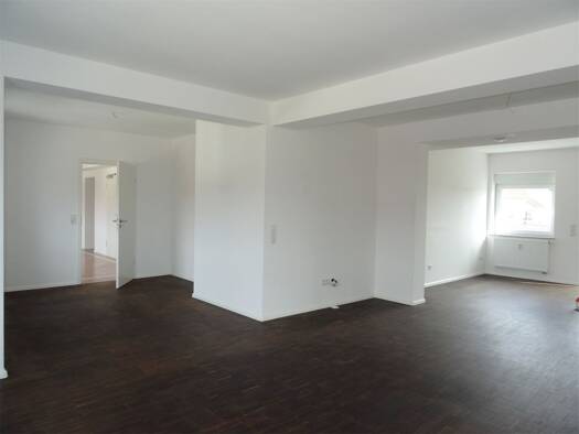 Wohnung zur Miete 1.080 € 3 Zimmer 149 m² 4. Geschoss frei ab 01.12.2026 Innenstadt Pirmasens 66953