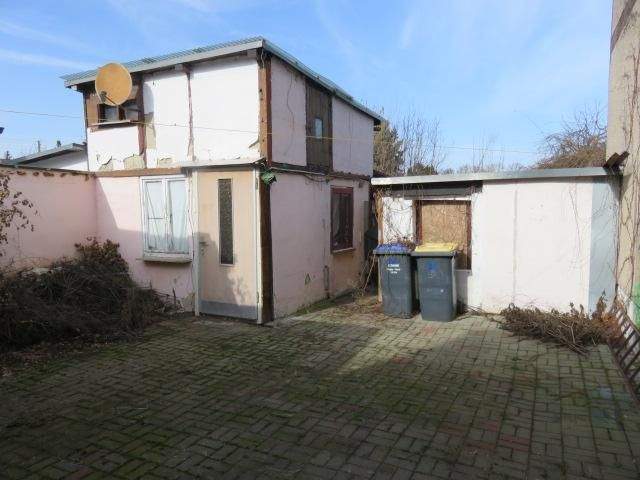 Immobilie in Staßfurt - Kleine & Renovierungsbedürftige DDH - aber nicht hoffnungslos - Bild 4