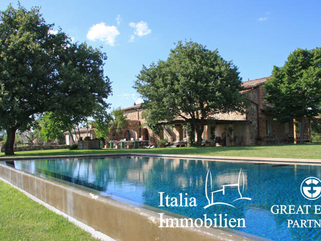 Bauernhaus zum Kauf 5.700.000 € 15 Zimmer 600 m² 135.000 m² Grundstück Sarteano 53047