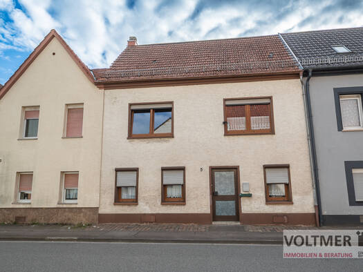 Einfamilienhaus zum Kauf 72.000 € 4,5 Zimmer 105 m² 140 m² Grundstück Einöd Homburg 66424