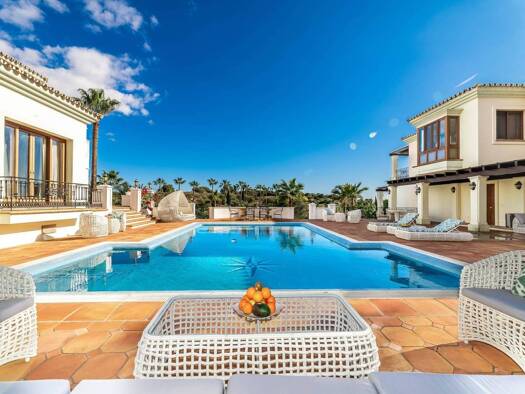 Chalet zum Kauf 13.950.000 € 16 Zimmer 1.337 m² 7.100 m² Grundstück Estepona 29688