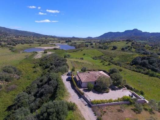 Villa zum Kauf 600.000 € 4 Zimmer 110 m² 27.000 m² Grundstück Torpè