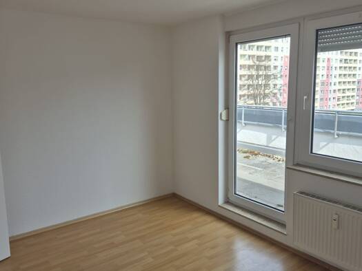 Wohnung zur Miete 423 € 2 Zimmer 72,9 m² 3. Geschoss frei ab sofort Carl von Ossietzky Str. 200a Gablenz Chemnitz 09127