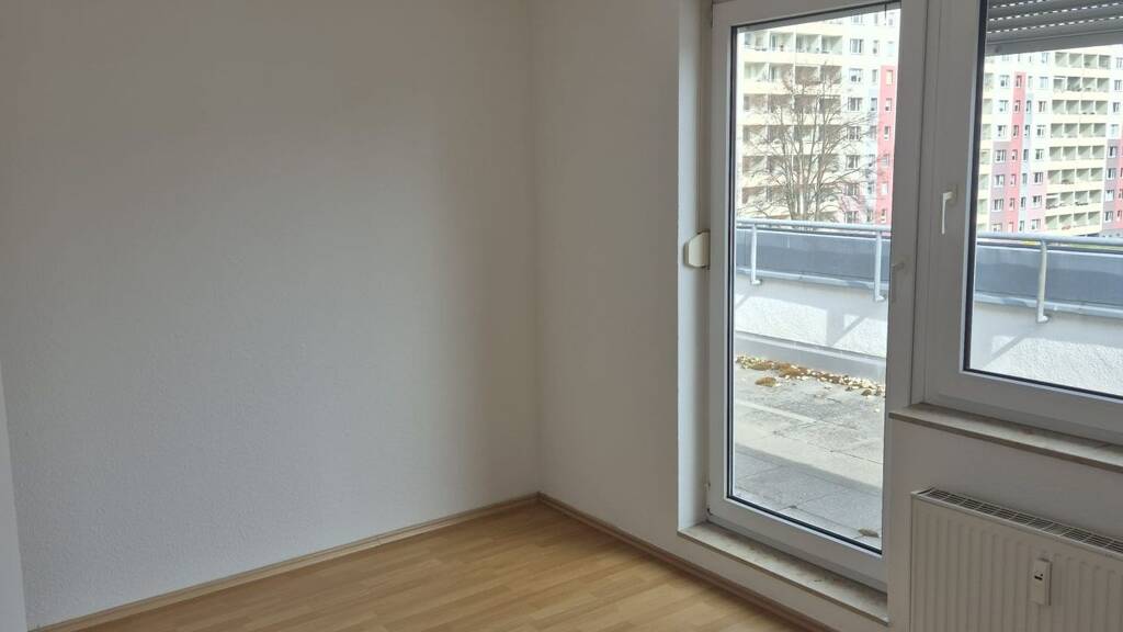 Wohnung zur Miete 423 € 2 Zimmer 72,9 m² 3. Geschoss frei ab sofort Carl von Ossietzky Str. 200a Gablenz Chemnitz 09127