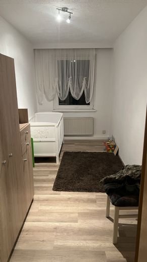 Studio zum Kauf 59.900 € 3 Zimmer 56 m²<br/>Wohnfläche ab sofort<br/>Verfügbarkeit Klingaer Str. 22 Beiersdorf Grimma 04668