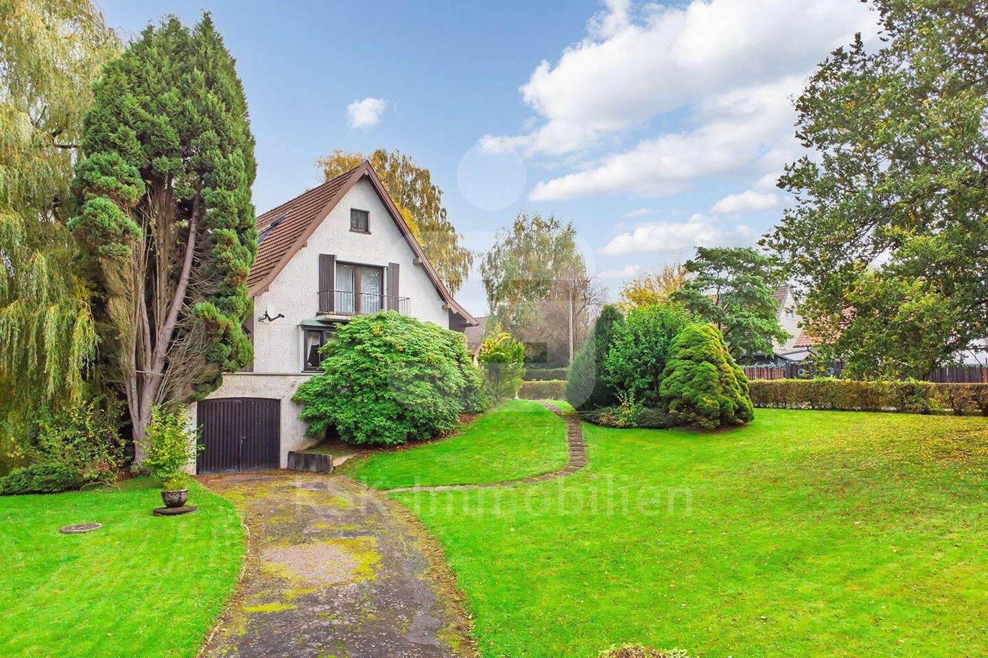 Immobilie in Radevormwald - Extravagantes Landhaus in bevorzugter Lage von Radevormwald! - Bild 2