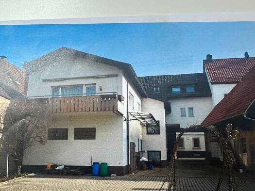 Wohnung zur Miete 1.300 € 7,5 Zimmer 140 m² 1. Geschoss frei ab sofort Leutershausen Hirschberg an der Bergstraße 69493