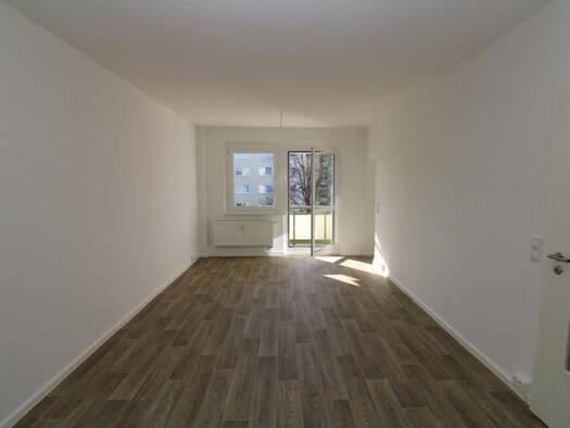 Wohnung zur Miete 369 € 3 Zimmer 54,9 m² 1. Geschoss Maxim-Gorki-Straße 32 Freiberg Freiberg 09599