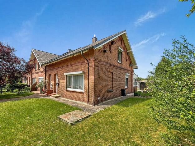 Reihenendhaus zum Kauf 279.000 € 3,5 Zimmer 95 m² 598 m² Grundstück Düneberg - Nord, Bez. 5 Geesthacht 21502
