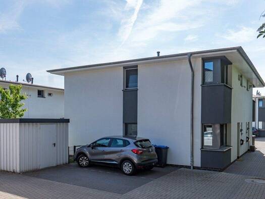 Doppelhaushälfte zum Kauf 340.000 € 3 Zimmer 100 m² 150 m² Grundstück Ofenerdiek Oldenburg 26125