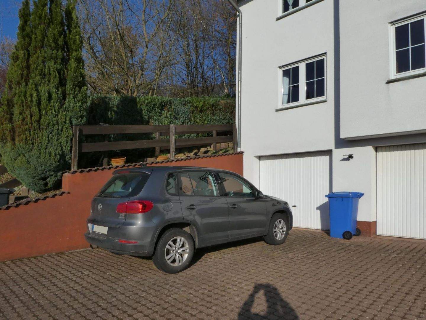 Immobilie in Brachttal - AUMÜLLER-Immobilien - Moderne ETW bestehend aus zwei Wohneinheiten mit zwei separaten Eingängen - Bild 1