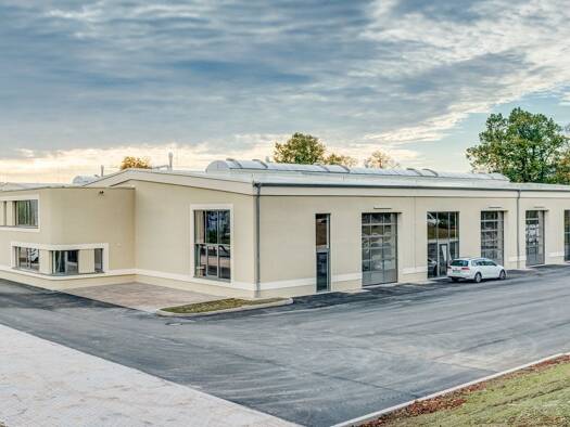 Produktionshalle zur Miete 5 € 322,7 m² Lagerfläche Ernst-Thälmann-Straße 110 Eisenach 99817