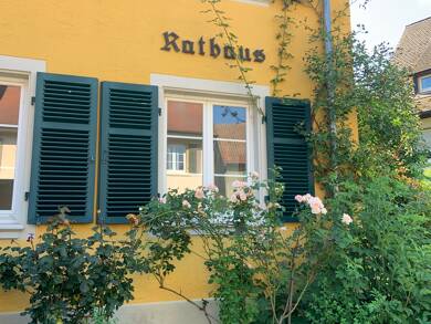 Wohnung zum Kauf 299.000 € 4,5 Zimmer 109,3 m² Dachgeschoss frei ab sofort Friedrich-Rottra-Str. 49 Efringen-Kirchen Efringen-Kirchen 79588