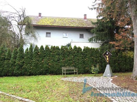 Bauernhaus zum Kauf 349.000 € 7 Zimmer 200 m² 7.237 m² Grundstück Roßbach Roßbach 94439