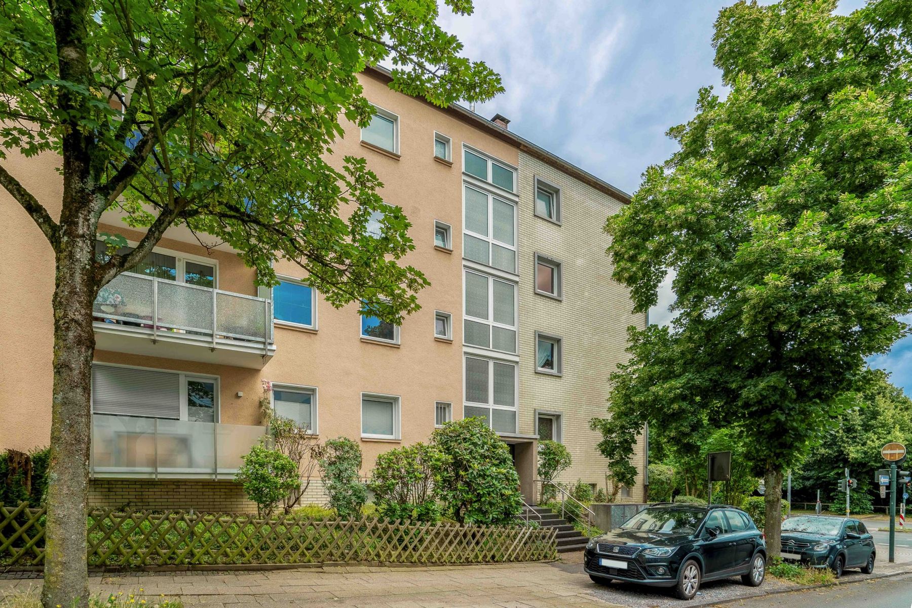 Immobilie zum Kauf als Kapitalanlage geeignet 239.000 € 2 Zimmer 77,7 m²<br/>Fläche Rüttenscheid Essen 45131