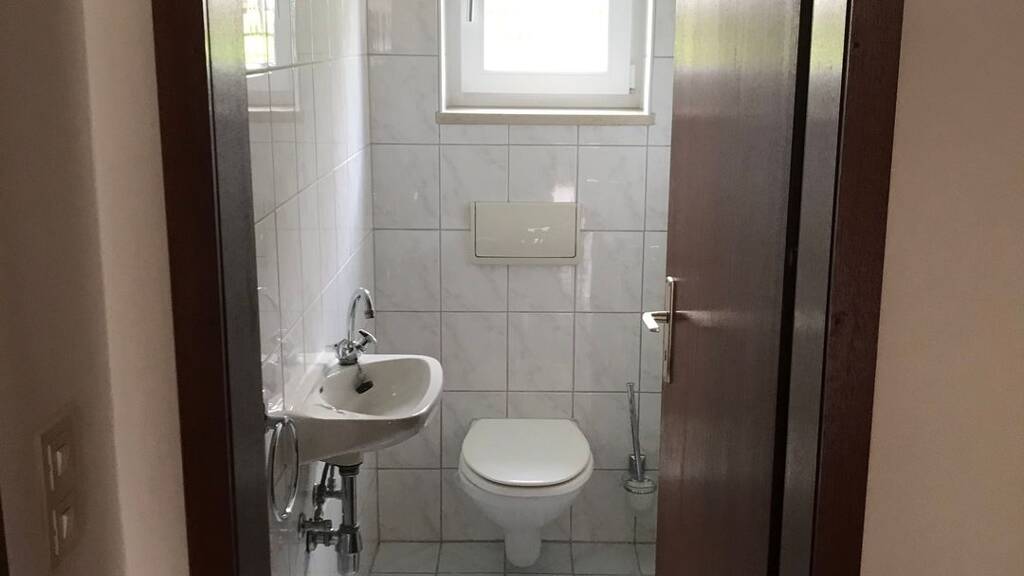 Wohnung zur Miete 650 € 5 Zimmer 120 m² Geschoss 1/2 frei ab 01.05.2026 Ruderting 94161