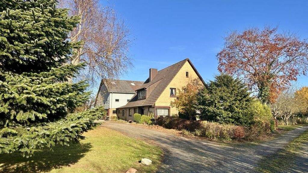 Haus zum Kauf 359.000 € 7 Zimmer 220 m² 16.889 m² Grundstück Weddingstedt 25795