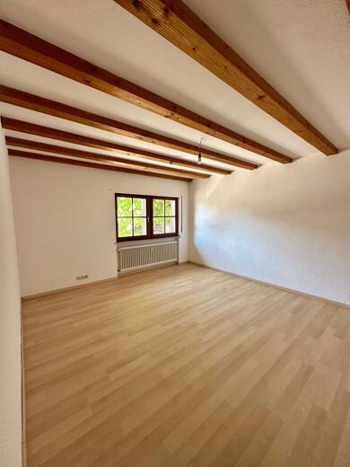 Wohnung zur Miete 900 € 3 Zimmer 90 m² 1. Geschoss frei ab sofort Steißlingen 78256