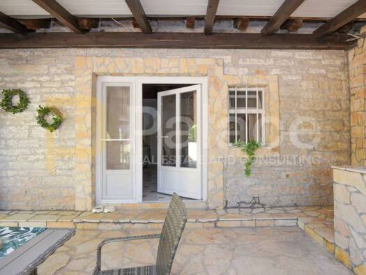 Haus zur Miete 1.800 € 2 Zimmer 96 m² Skradin