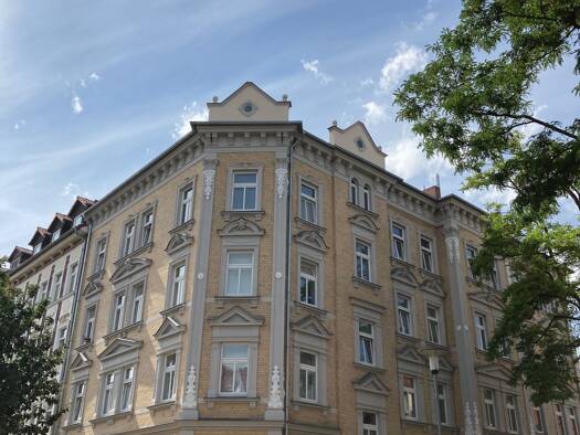 Wohnung zur Miete 510 € 1 Zimmer 43,2 m² 1. Geschoss frei ab 01.10.2026 Bodelschwinghstraße 2 Löbervorstadt Erfurt 99096