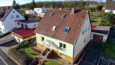 Einfamilienhaus zum Kauf 270.000 € 6 Zimmer 124 m² 650 m² Grundstück Poppenhausen Poppenhausen 97490