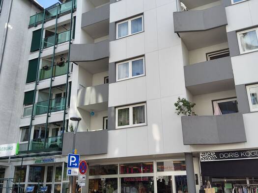 Wohnung zur Miete 1.000 € 4,5 Zimmer 110 m² Geschoss 2/4 frei ab 01.01.2027 Wiehl Wiehl 51674