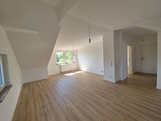 Wohnung zur Miete 750 € 2 Zimmer 63 m² Geschoss 1/2 frei ab sofort Schwenningen Villingen-Schwenningen 78054