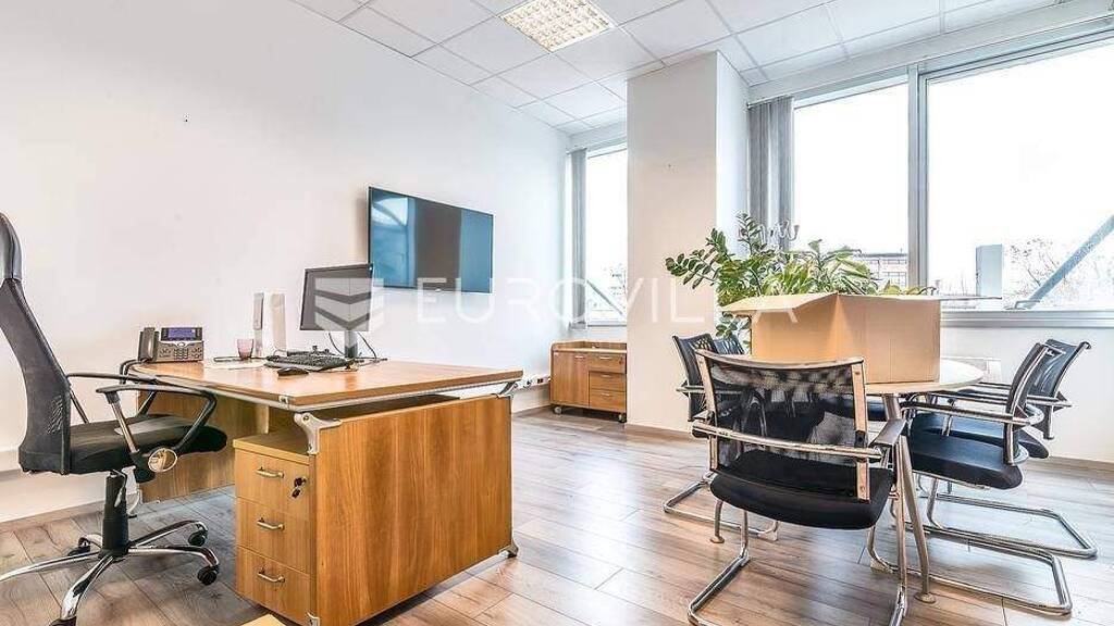 Büro zur Miete 2.000 € Radnicka Kanal - Sigecica