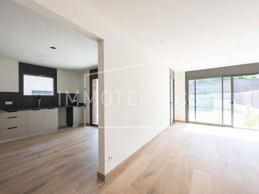 Haus zum Kauf 590.000 € 203 m² Sant Esteve de Palautordera 08461
