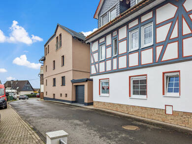 Einfamilienhaus zum Kauf 386.000 € 7 Zimmer 173,8 m² 195 m² Grundstück Battenberg Battenberg (Eder) 35088
