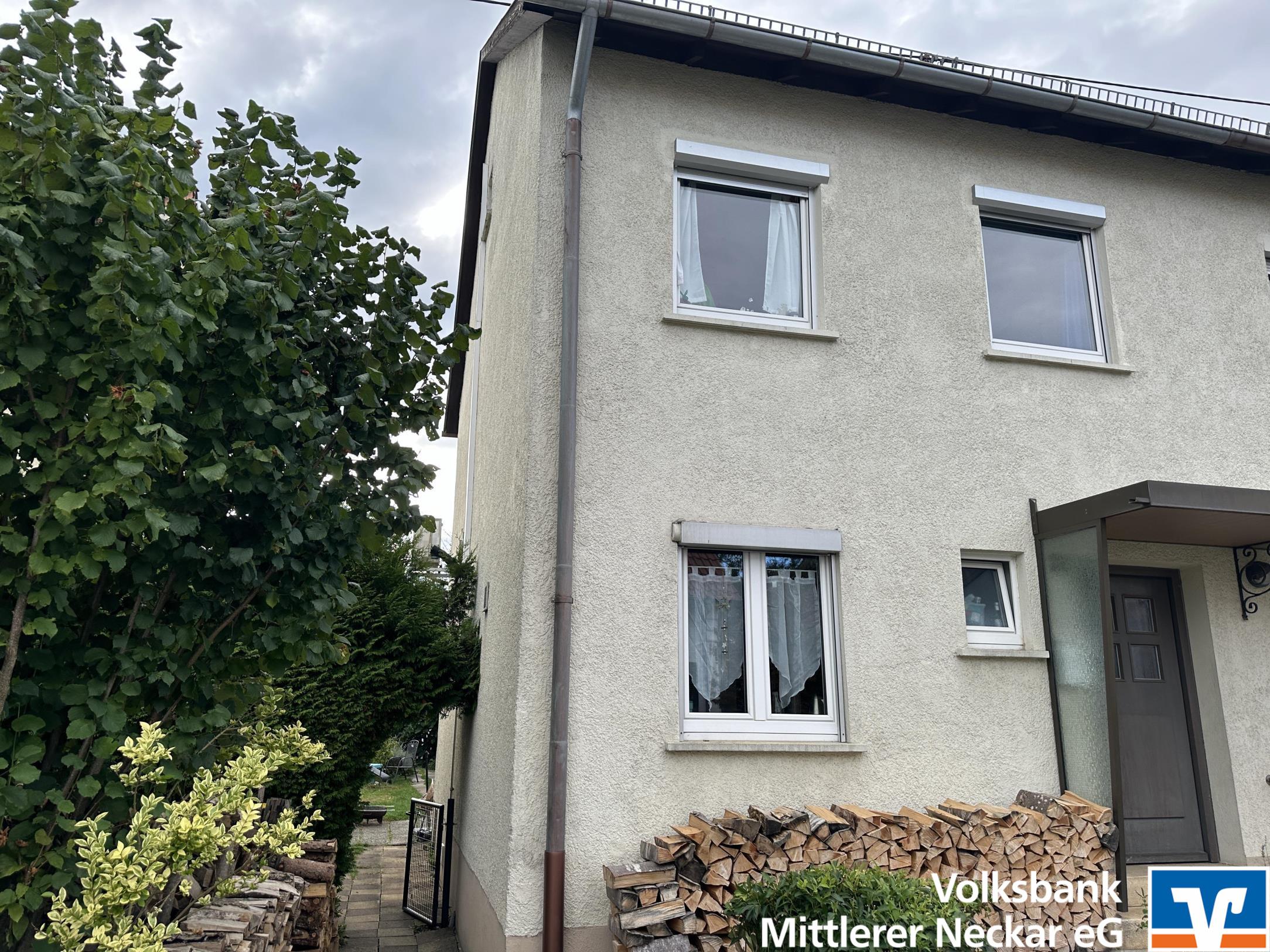 Reihenendhaus zum Kauf 299.500 € 4 Zimmer 83 m² 274 m² Grundstück Mahdach Reutlingen 72770