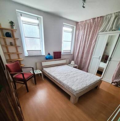 Wohnung zur Miete 390 € 1 Zimmer 46 m² Dachgeschoss, 2. Geschoss frei ab sofort Apelern Apelern 31552