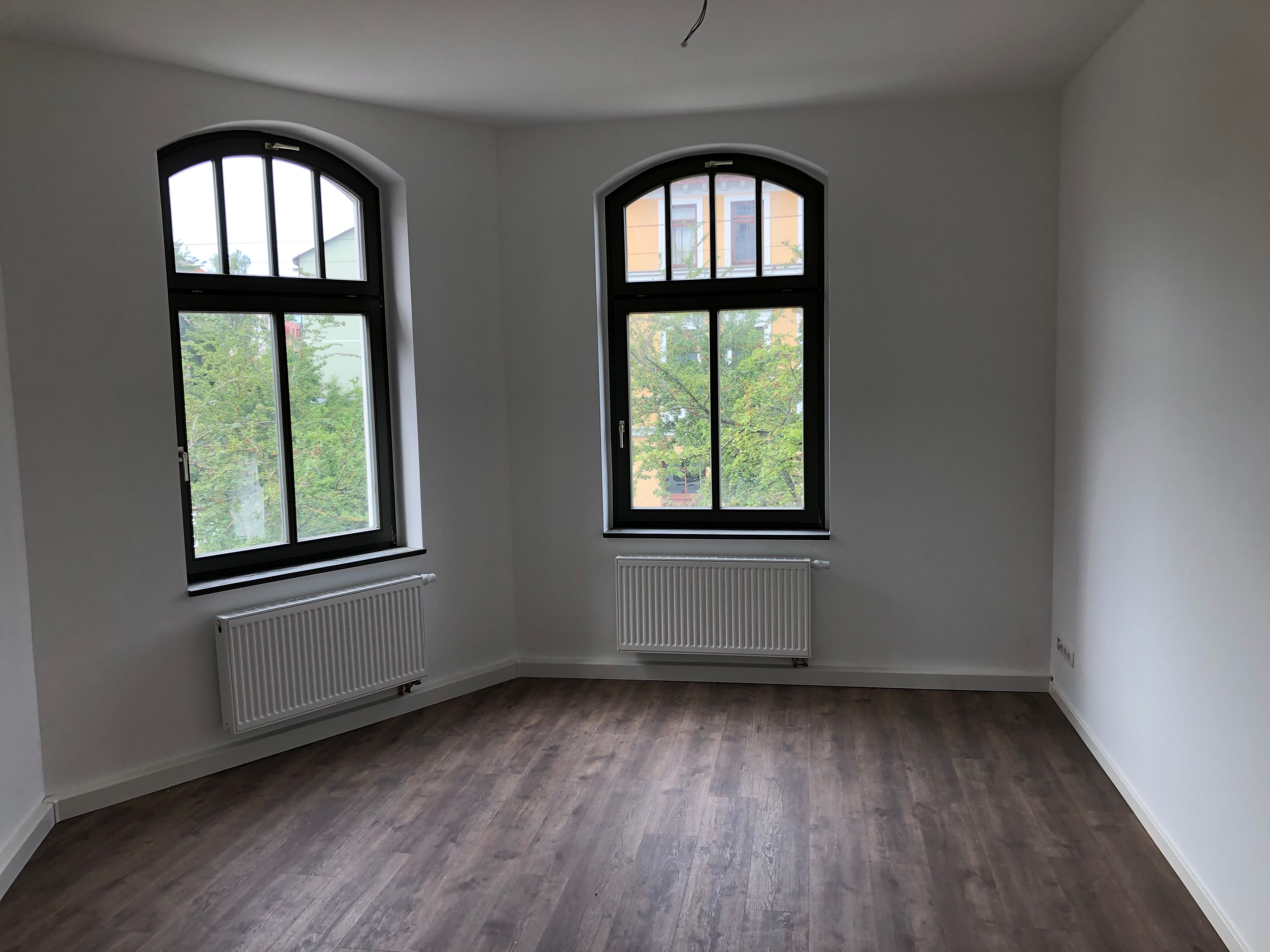 Wohnung zur Miete 820 € 2 Zimmer 81,7 m²<br/>Wohnfläche 3.<br/>Geschoss 01.04.2025<br/>Verfügbarkeit Erfurter Straße 35 Westvorstadt Weimar 99423