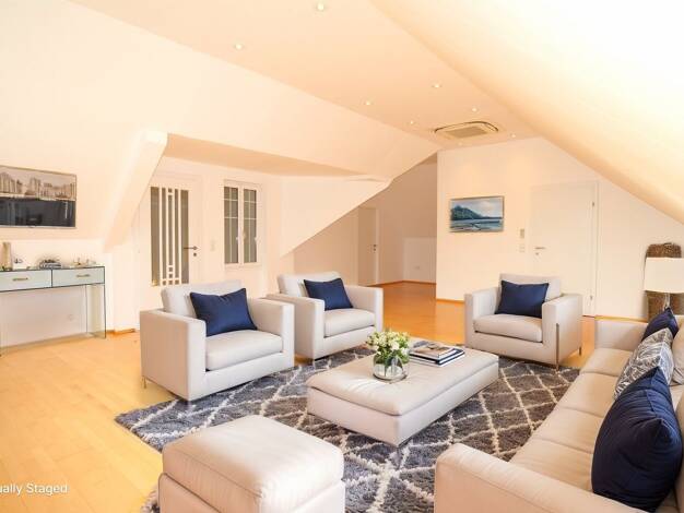 Einfamilienhaus zum Kauf 550.000 € 6 Zimmer 198 m² 529 m² Grundstück Weichselfeldgasse Neusiedl am See 7100