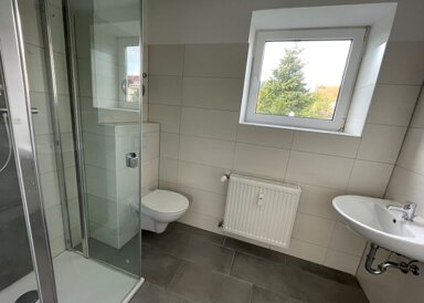 Wohnung zur Miete 329 € 2 Zimmer 46,9 m² 1. Geschoss Brockenstraße 8 Oschersleben Oschersleben 39387