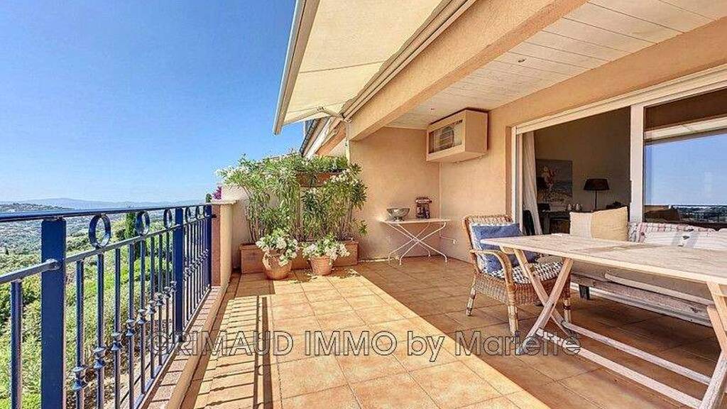 Wohnung zum Kauf 758.000 € 5 Zimmer 102,3 m² 1. Geschoss Ville-Les Saquedes-Le Bouillonnet Sainte-Maxime 83120