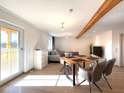 Wohnung zur Miete 900 € 2 Zimmer 68 m² 1. Geschoss frei ab sofort Fürther Straße 17 Keidenzell Langenzenn 90579