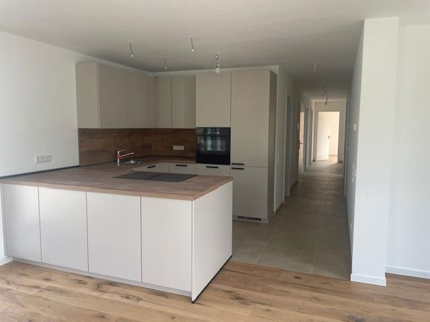 Penthouse zur Miete 1.950 € 4 Zimmer 119,7 m²<br/>Wohnfläche 2.<br/>Geschoss 01.02.2025<br/>Verfügbarkeit Kirchtannensiedlung Darmstadt 64297