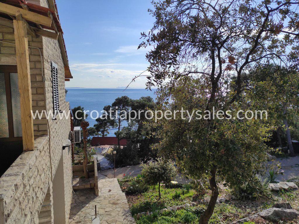 Haus zum Kauf 1.600.000 € 10 Zimmer 520 m²<br/>Wohnfläche Hvar