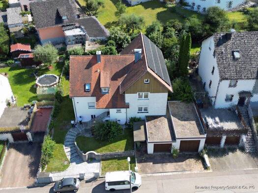 Mehrfamilienhaus zum Kauf 590.000 € 8 Zimmer 218,5 m² 768 m² Grundstück Sinzing 93161