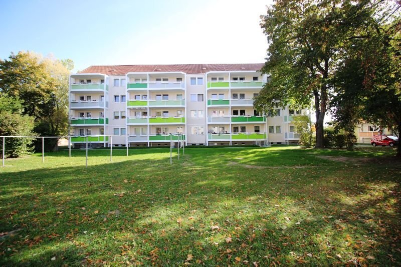 Wohnung zur Miete 260,71 € 2 Zimmer 49,2 m²<br/>Wohnfläche 3.<br/>Geschoss Stauffenbergstr. 2 Weinhübel Görlitz 02827