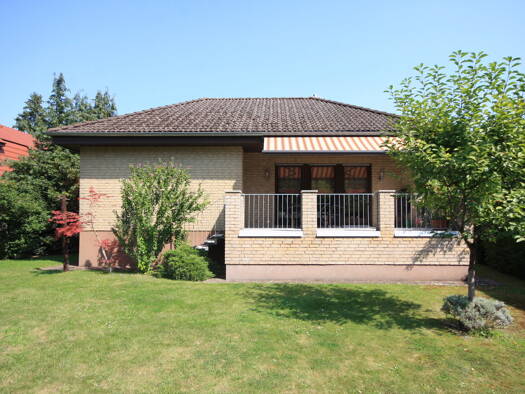 Einfamilienhaus zur Miete 1.995 € 3 Zimmer 86,7 m² 590 m² Grundstück Waldstr. 17 Falkensee 14612